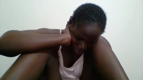 Snapshot of blacksexygal chatting on September 12, 12:55 am SARAH online show from September 12, 12:55 am