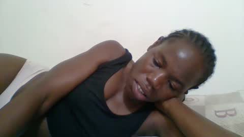 Snapshot of blacksexygal chatting on September 19, 7:03 pm SARAH online show from September 19, 7:03 pm