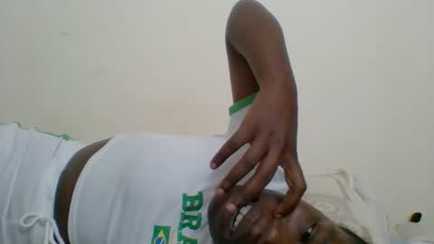 Snapshot of blacksexygal chatting on September 21, 7:21 am SARAH online show from September 21, 7:21 am