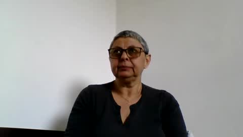 Snapshot of blackwidow05 chatting on May 1, 11:48 am Black Widow online show from May 1, 11:48 am