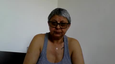 Snapshot of blackwidow05 chatting on May 24, 11:59 am Black Widow online show from May 24, 11:59 am