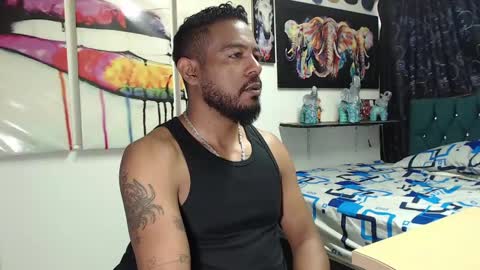 Snapshot of blade_foxx chatting on February 3, 1:08 pm Richard online show from February 3, 1:08 pm