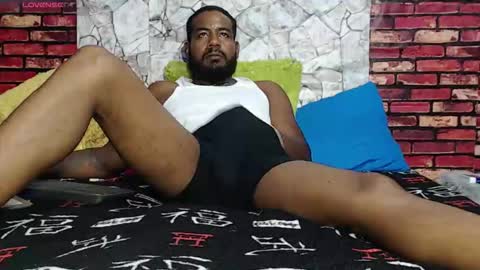 Snapshot of blade_foxx chatting on March 4, 2:06 am Richard online show from March 4, 2:06 am