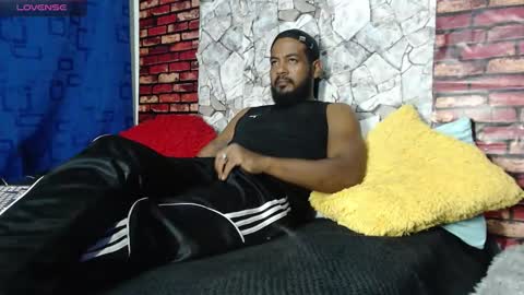 Richard online show from May 26, 2:07 am