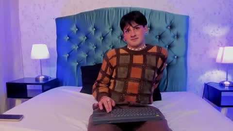 Snapshot of bladeenzo chatting on February 17, 3:36 am blade online show from February 17, 3:36 am