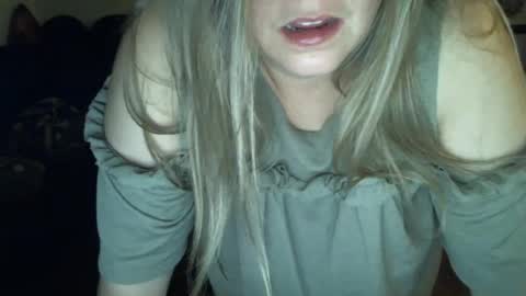 bladesizzo3111 online show from July 26, 3:58 am