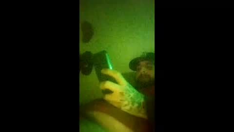 Snapshot of blahblam420 chatting on February 5, 6:40 am blahblam420 online show from February 5, 6:40 am