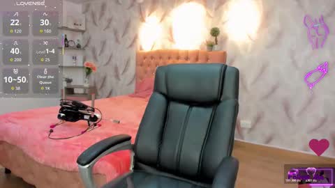 Blair  online show from October 23, 10:58 am