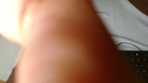 love online show from May 1, 2:05 am