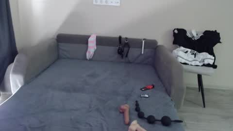 blaire 18 online show from February 15, 8:11 am