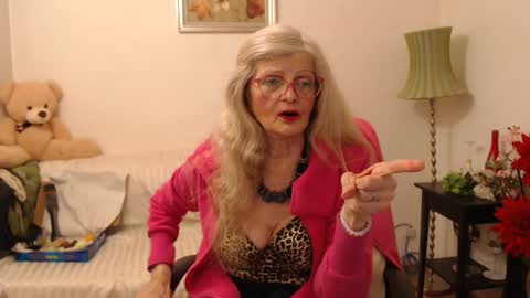 Snapshot of blairfort chatting on January 17, 8:55 pm blairfort online show from January 17, 8:55 pm