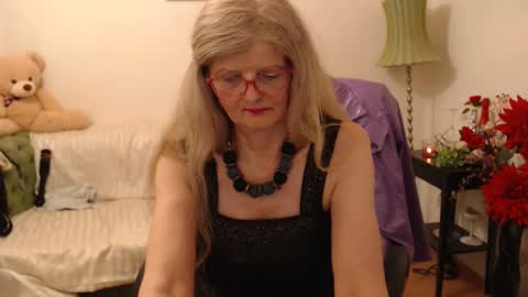 Snapshot of blairfort chatting on February 17, 4:59 pm blairfort online show from February 17, 4:59 pm