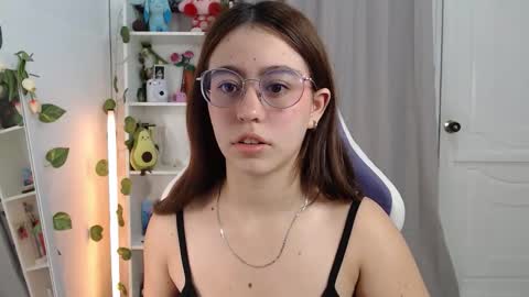   online show from February 12, 3:29 pm