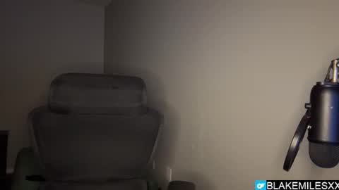 Blake Miles online show from December 1, 5:56 am