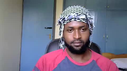 Snapshot of blakmoufaka chatting on September 12, 9:09 am blakmoufaka online show from September 12, 9:09 am