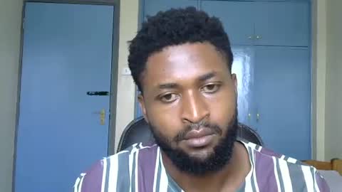 Snapshot of blakmoufaka chatting on September 25, 6:39 am blakmoufaka online show from September 25, 6:39 am