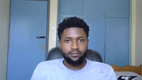 Snapshot of blakmoufaka chatting on October 15, 11:32 am blakmoufaka online show from October 15, 11:32 am