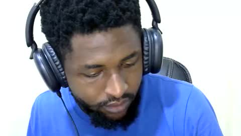 Snapshot of blakmoufaka chatting on October 28, 8:44 pm blakmoufaka online show from October 28, 8:44 pm