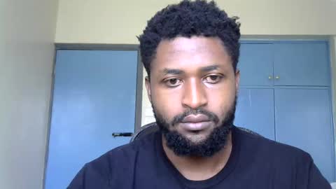 Snapshot of blakmoufaka chatting on November 16, 4:51 am blakmoufaka online show from November 16, 4:51 am