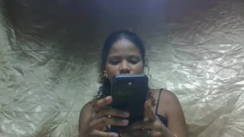 Snapshot of blanchmamy chatting on December 13, 7:53 pm blanchmamy online show from December 13, 7:53 pm