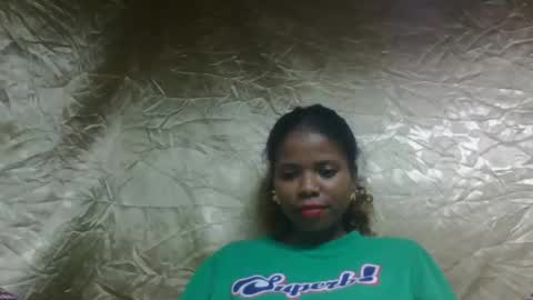 Snapshot of blanchmamy chatting on December 17, 9:21 pm blanchmamy online show from December 17, 9:21 pm