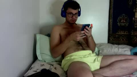 Snapshot of blancpebble chatting on October 15, 5:07 am blancpebble online show from October 15, 5:07 am