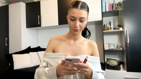 Snapshot of blazeamanda chatting on July 16, 5:13 am Goddess Blaze online show from July 16, 5:13 am