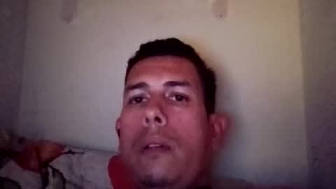 Snapshot of bld127 chatting on March 3, 3:23 am bld127 online show from March 3, 3:23 am