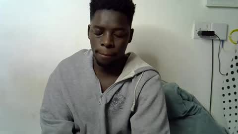 Black  brown online show from November 3, 3:19 am