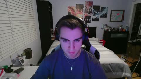 Snapshot of blimeyjimey chatting on January 18, 5:41 am blimeyjimey online show from January 18, 5:41 am