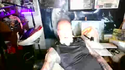 Snapshot of blindsurfer780299 chatting on September 30, 10:31 am blindsurfer780299 online show from September 30, 10:31 am