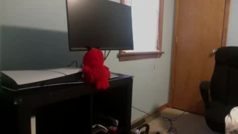 Snapshot of blissfulfoxtrot chatting on March 10, 11:48 am Blissful Foxtrot online show from March 10, 11:48 am