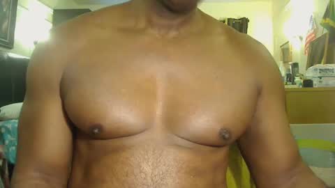 blkbiguncut10462 online show from March 3, 5:50 pm