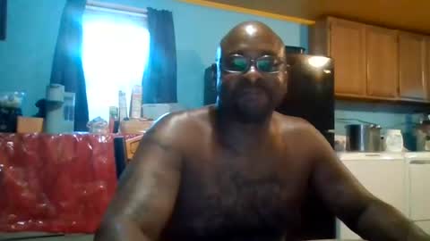 Snapshot of blkdiamonddick69 chatting on July 3, 12:06 am blkdiamonddick69 online show from July 3, 12:06 am