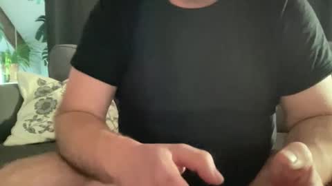 BlIdoL online show from November 18, 7:46 am