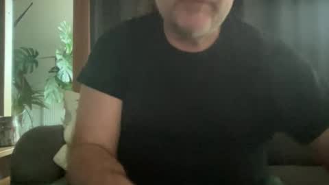 BlIdoL online show from February 23, 7:39 am