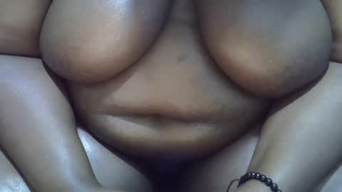 Snapshot of blonde202 chatting on December 3, 4:14 am Abbygael online show from December 3, 4:14 am