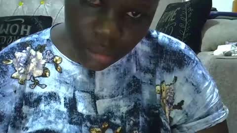 Snapshot of blonde202 chatting on February 5, 3:13 am Abbygael online show from February 5, 3:13 am