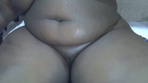 Snapshot of blonde202 chatting on February 28, 11:56 pm Abbygael online show from February 28, 11:56 pm