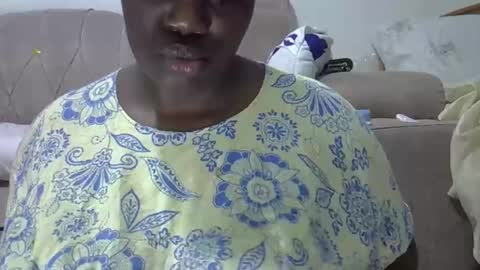 Snapshot of blonde202 chatting on October 19, 11:49 pm Abbygael online show from October 19, 11:49 pm