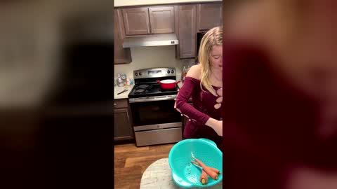 blondebunny999 online show from February 20, 9:59 pm