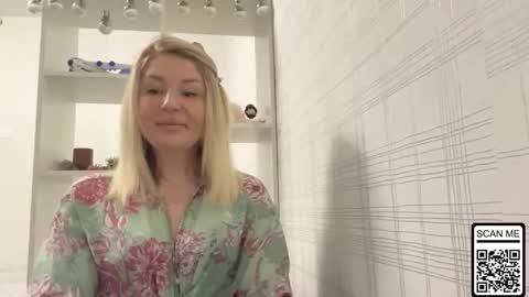 blondie_xoxoxo online show from December 14, 9:36 am
