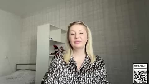 blondie_xoxoxo online show from March 6, 9:17 am
