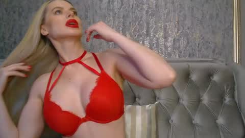 Helen online show from April 29, 9:10 pm