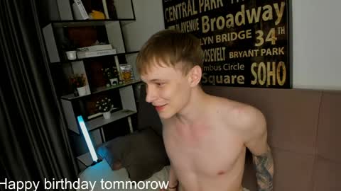 Snapshot of blondvibe chatting on May 14, 9:10 pm Alik online show from May 14, 9:10 pm
