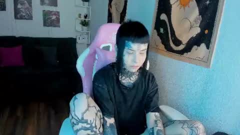Snapshot of blood__mary chatting on July 30, 8:52 pm Mary online show from July 30, 8:52 pm