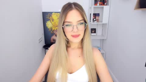 Sophia online show from January 28, 11:28 am