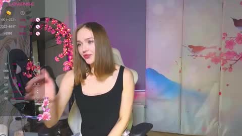 lucy  online show from October 21, 1:23 pm