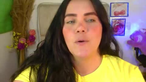 Snapshot of blue_angel33 chatting on February 25, 3:16 am kate online show from February 25, 3:16 am