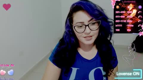 Snapshot of blue_dance chatting on October 20, 4:35 am susan  online show from October 20, 4:35 am